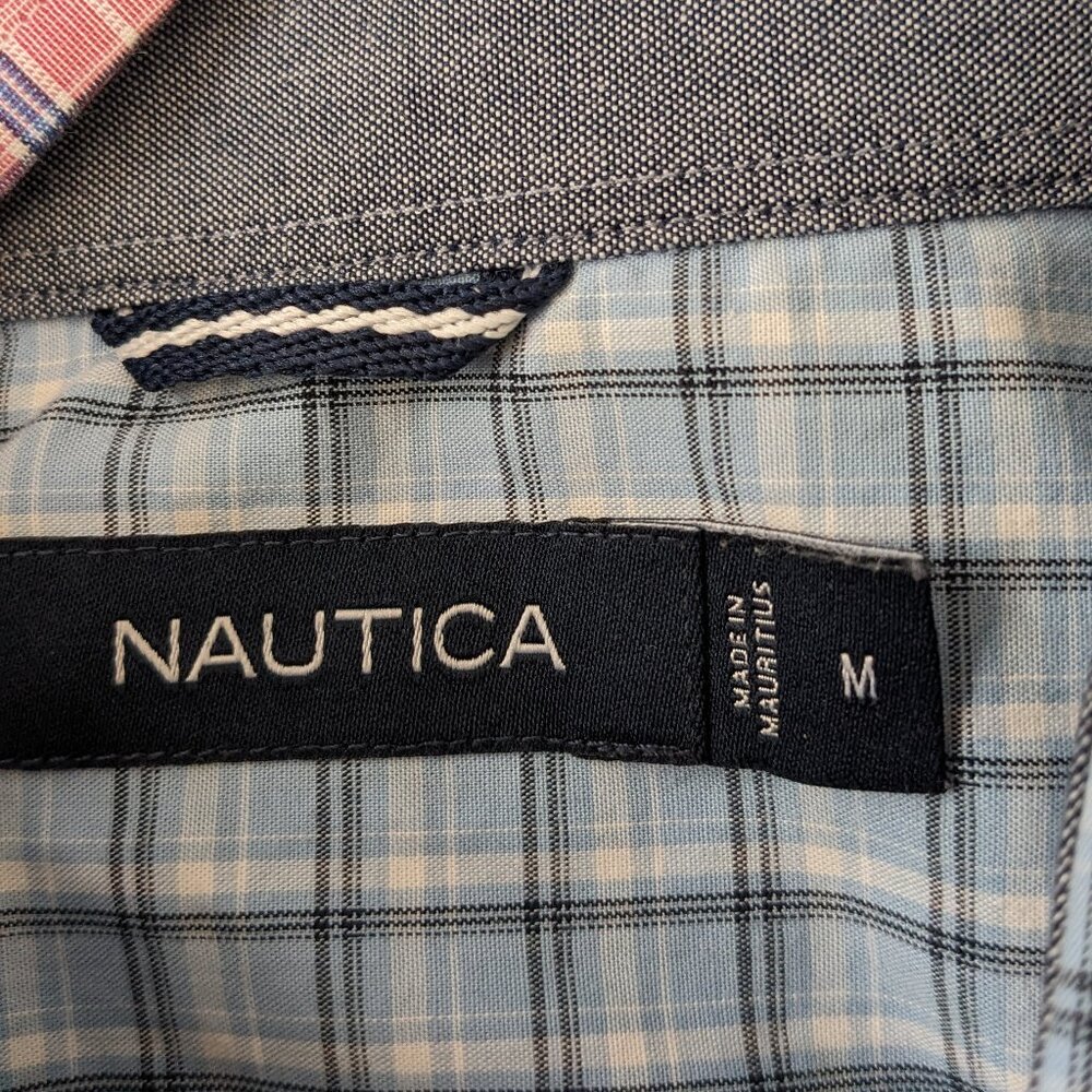 3 Shirts Men's Nautica Shirts Size M Multi-Color - Picture 3 of 7